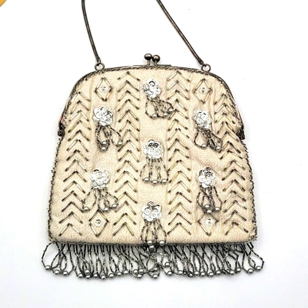 HONG KONG Vintage Beaded & Sequin Evening Purse Silver White - Picture 3 of 6